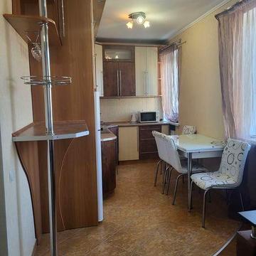Сдам 1 ком кв. Дюковская 8.  Студия