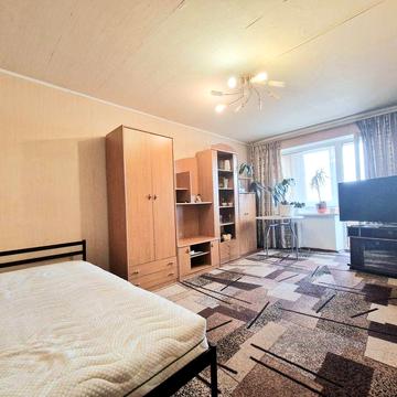 2к ж/м Красный Камень 5, можно с собачкой