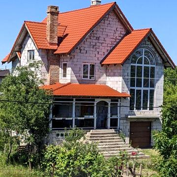 Продам будинок біля міського озера ВЛАСНИК