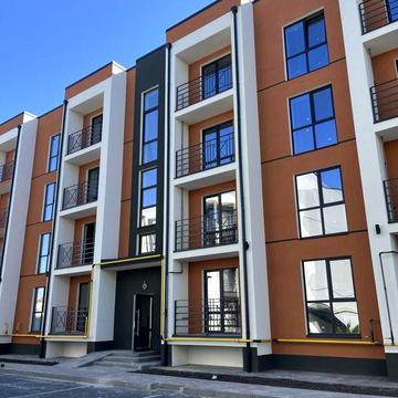 Продам простору 1к квартиру в новому комплексі