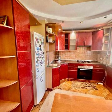 Терміново! 3-х кімн.69 кв.ЦЕНТР. Меблі.Техніка."Чешка"