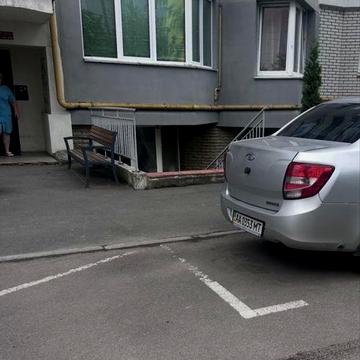 1 кімнатна квартира Святопетрівське,торг, від власника терміново