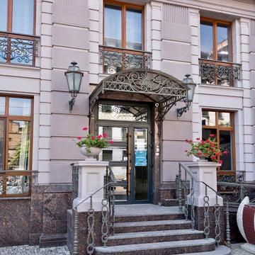 Велика Арнаутська вул., 39