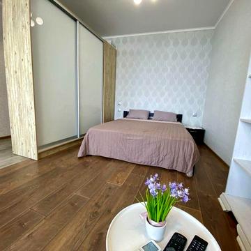 Аренда.  Сдам 1ком квартиру ЖК 32 Жемчужина/ Каманина