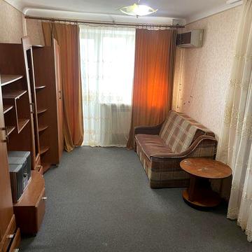 Сдам 1 комнатную к вартиру  от хозяйна