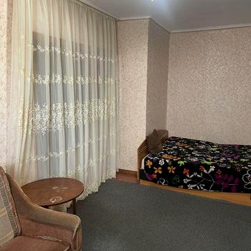 Сдам 1 комнатную к вартиру  от хозяйна