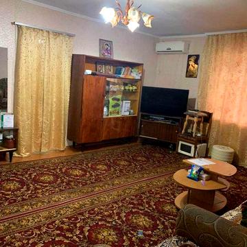 Продам квартиру у Великій Багачці.