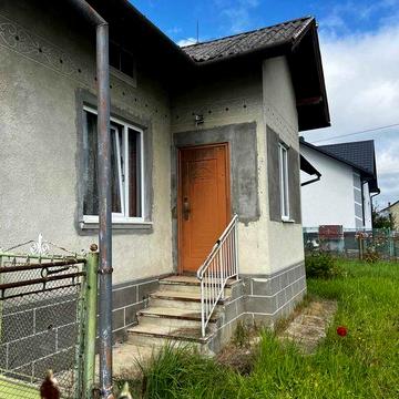 Продаж будинку в селі Лішня