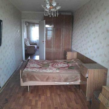 Сдам 3к квартиру, ж м Красный Камень, свободна, цену обсуждаем