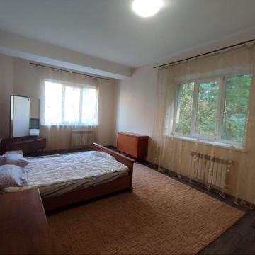 Героїв Майдану вул. (Гвардійська), 18а