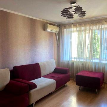 Продаж 2к. квартири, Соломянський район, Ніжинська 10, Шулявка, НАУ