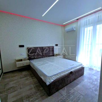 Братів Шеметів вул., 7