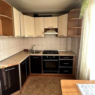 Сдаю 1кв.Центр Южного района/Пески/.Мебель,техника.Длительно.