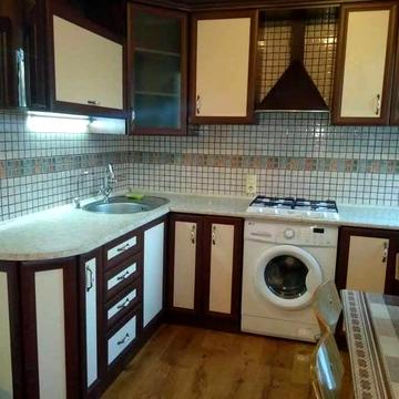 Сдается 2 ком. кв.студия. Корабельный р-н.  пр.Богоявленский 303.
