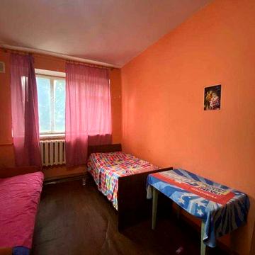 Продаж 2 кім. квартири 55м2 (Бережанська)