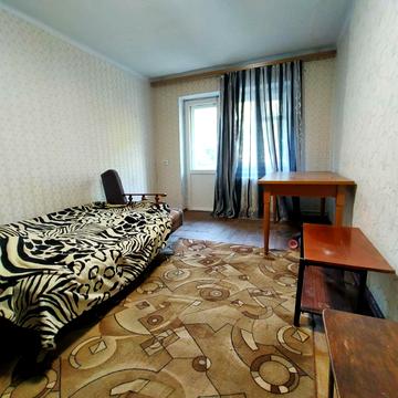 Васильєва вул. (Попова), 4