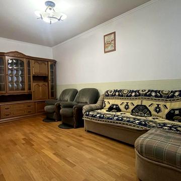 Академіка Заболотного вул., 52