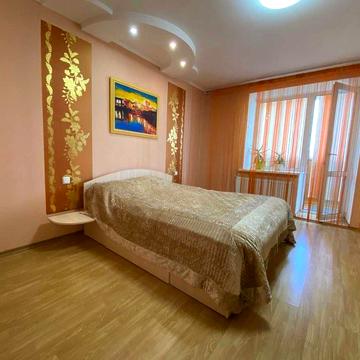 Продам 2 к квартиру на Поділлі 2342