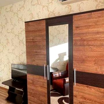 Здам квартиру Повітряних сил 51. Севастопольська площа
