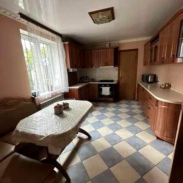 Сдам дом ул. Центральная, паркоместо, три комнаты, с животным ДА