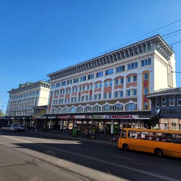 Продам квартиру 115 м.кв в новобудові,  біля ДРАМТЕАТРУ!