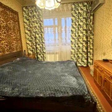 Героїв Дніпра вул., 32-Б