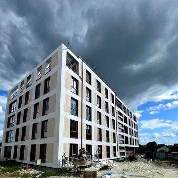 Продаж 1-кімнатної квартири 45кв.м в Новобудові ЖК на Спортивній