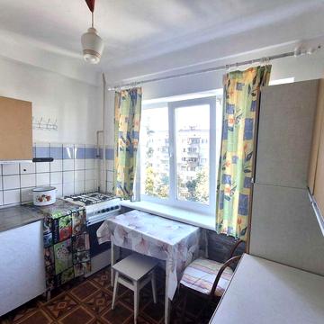 Продаж 1к.Русанівка. Русанівський бульвар 10.Лівобережна Без %