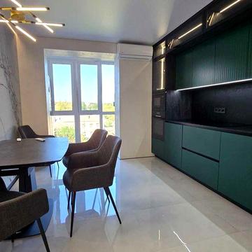 Продам 2-х рівневу квартиру в Центрі 9052