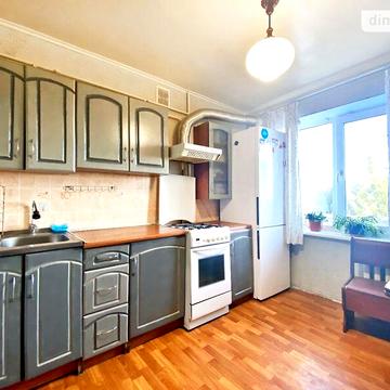 Продаж 1к Квартира Квартальна (Гладкова) вулиця