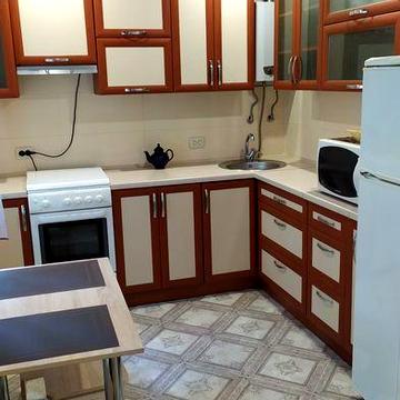 Оренда 2к. кв. студії Незалежної України 71 (зуп. Гагарина)