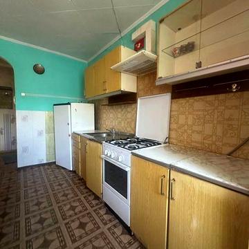 Продам 3х кімнатну квартиру поруч з центром міста