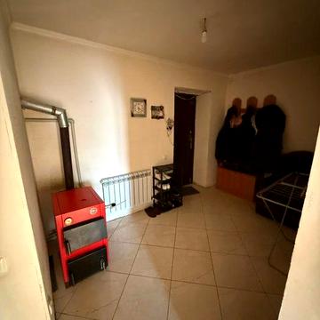 Продам трехкомнатную квартиру