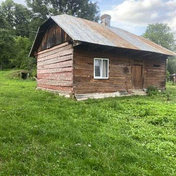 Продам деревяний будинок/ділянку