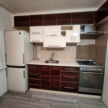 Здається 1к.кв.на Червоній горі