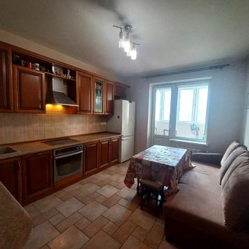 Петра Григоренка просп., 13-Б