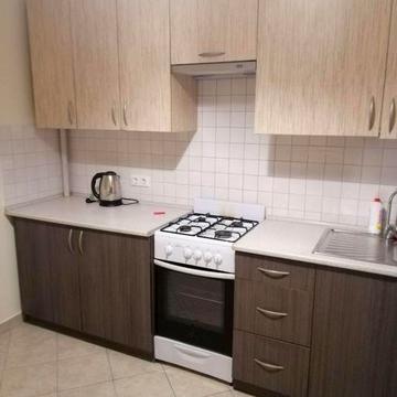 Новобудова Братів Міхновських 32 , до центру 10 хв пішки