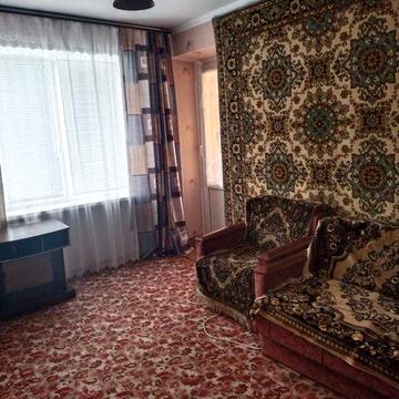 Сади 1 біля зупинки вільна з 27 вересня