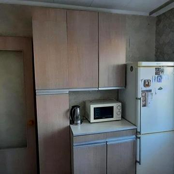 Академіка Глушкова просп., 26