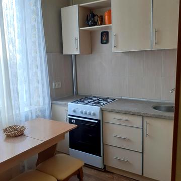 Академіка Павлова вул., 309