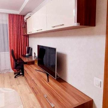 Героїв просп., 45