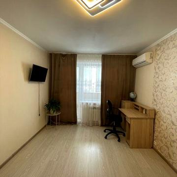 Продаж 2к Квартира Центральна вулиця