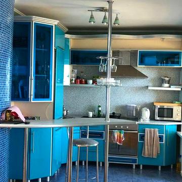 Продам:2-х к.кв ,с прямым  видом на МОРЕ,в доме 2 лифта,паркинг