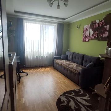 Івана Величковського вул., 34