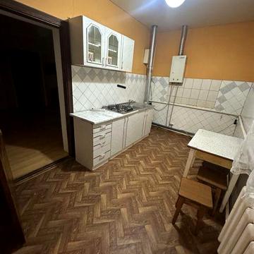 Здам 2-х.кімн.кв.в ценрі.