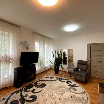 Квартира в новому будинку. ЖК Грушевського 70