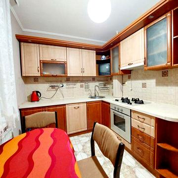 Продаю 3х кімнатну квартиру на Макулані ЖК Макулан