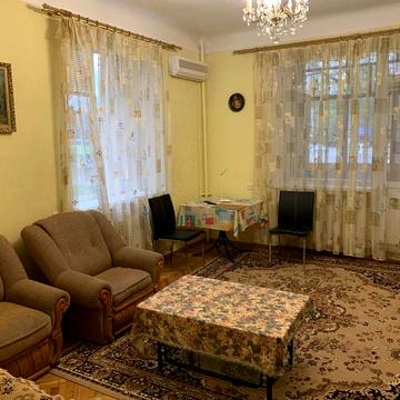 Сдам двухкомнатную квартиру , метро Научная