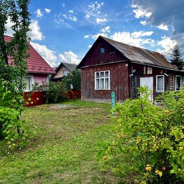 Продається житловий будинок з всіма комунікаціями у затишному районі