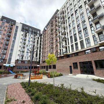 Під Голоском вул., 16